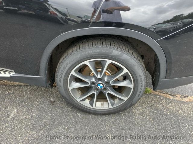 2015 BMW X5 xDrive35i - 23071404 - 14