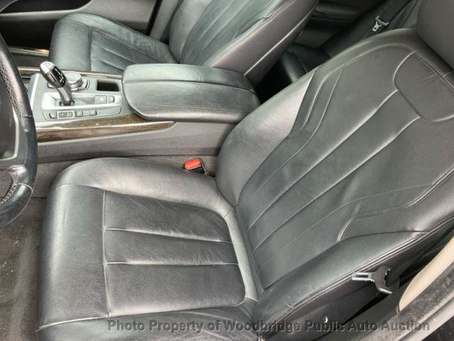 2015 BMW X5 xDrive35i - 23071404 - 7