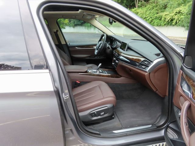 2015 BMW X5 xDrive35i - 23059141 - 25