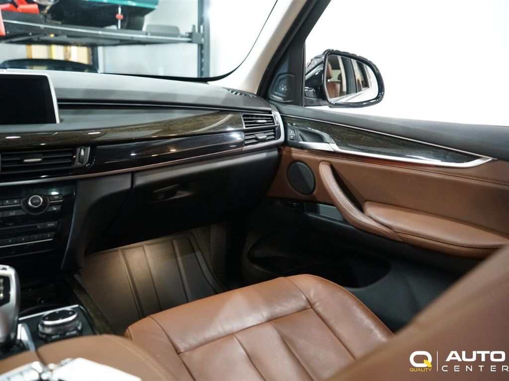 2015 BMW X5 xDrive35i - 22974768 - 24