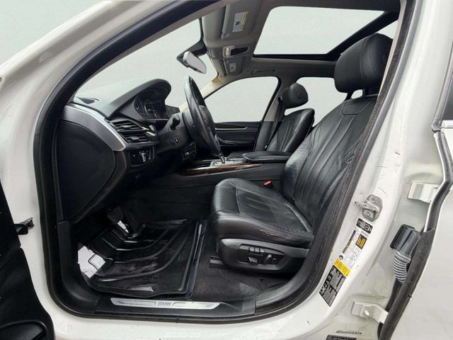 2015 BMW X5 xDrive35i - 23005605 - 17