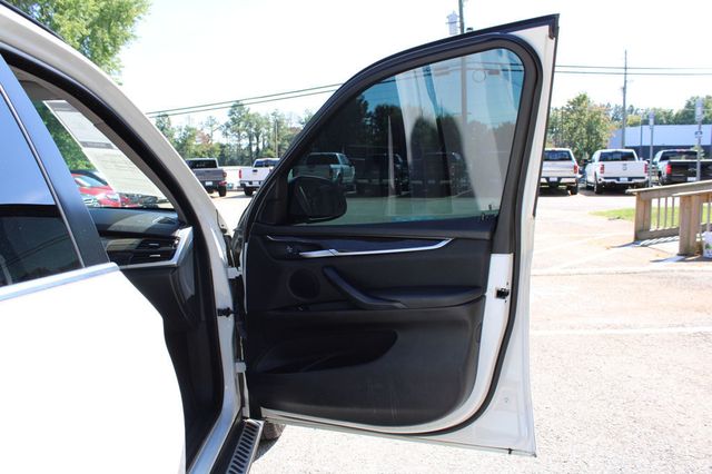 2015 BMW X5 xDrive35i - 23069945 - 30
