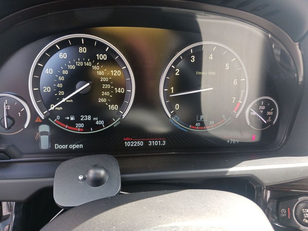 2015 BMW X5 xDrive35i - 23013385 - 5