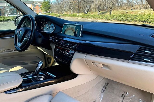 2015 BMW X5 xDrive35i - 22995298 - 12