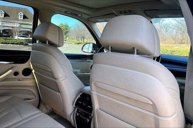 2015 BMW X5 xDrive35i - 22995298 - 14