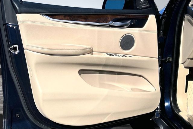 2015 BMW X5 xDrive35i - 22995298 - 8