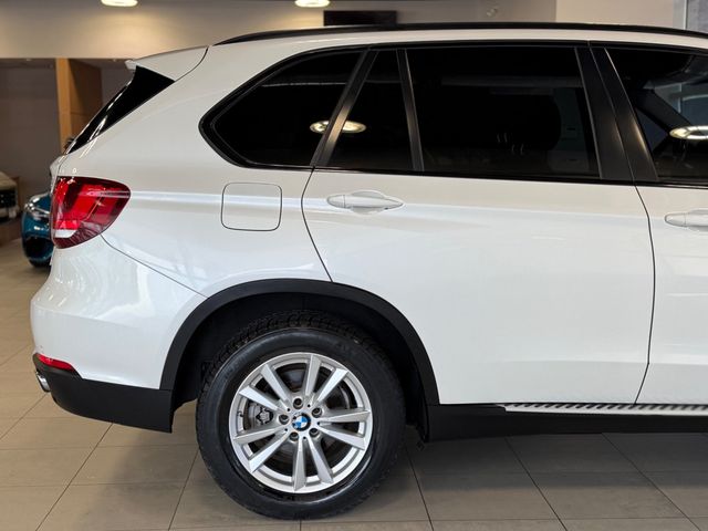 2015 BMW X5 xDrive35i - 23100494 - 16