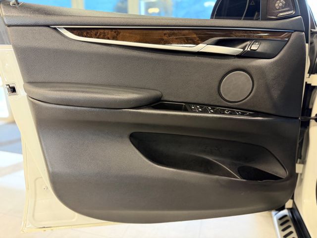 2015 BMW X5 xDrive35i - 23100494 - 17