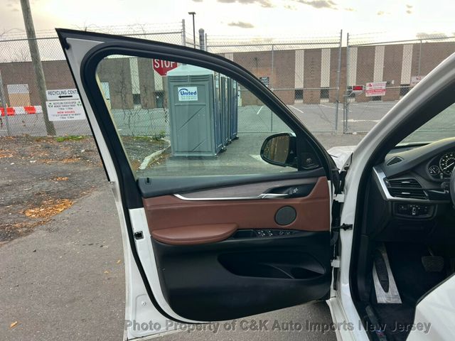 2015 BMW X5 xDrive35i - 22946720 - 17