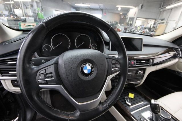 2015 BMW X5 xDrive35i - 22409394 - 14