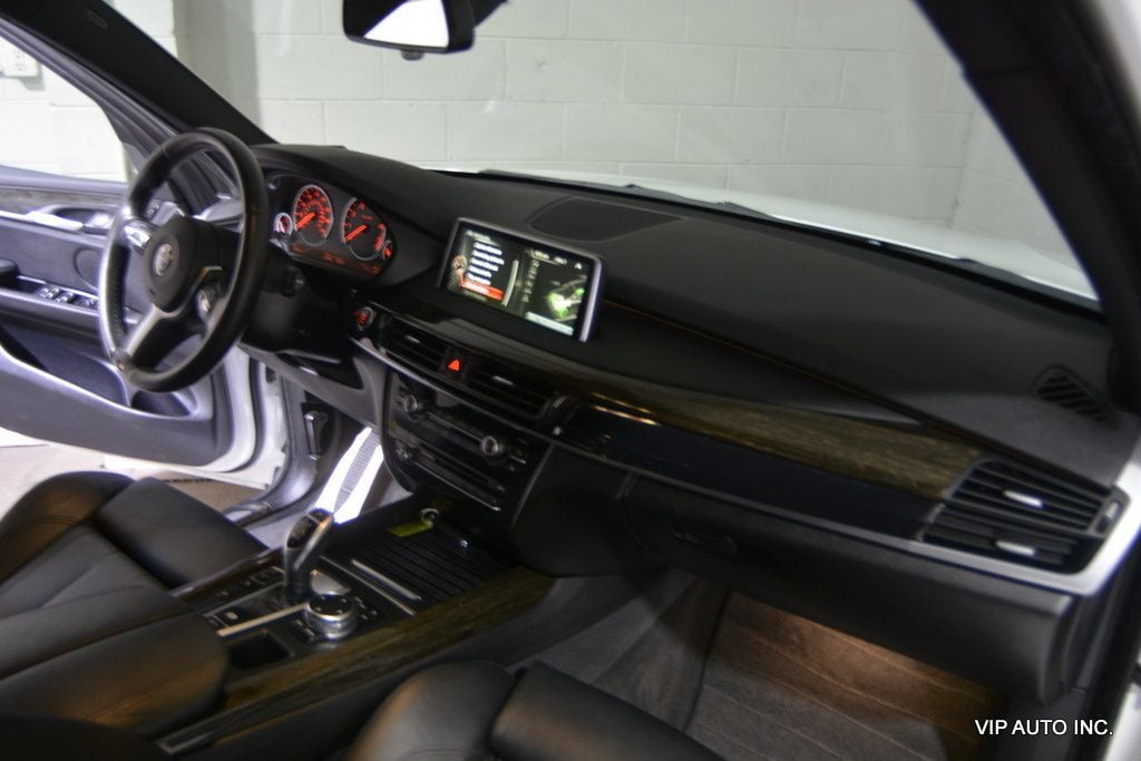 2015 BMW X5 xDrive35i - 22884368 - 17