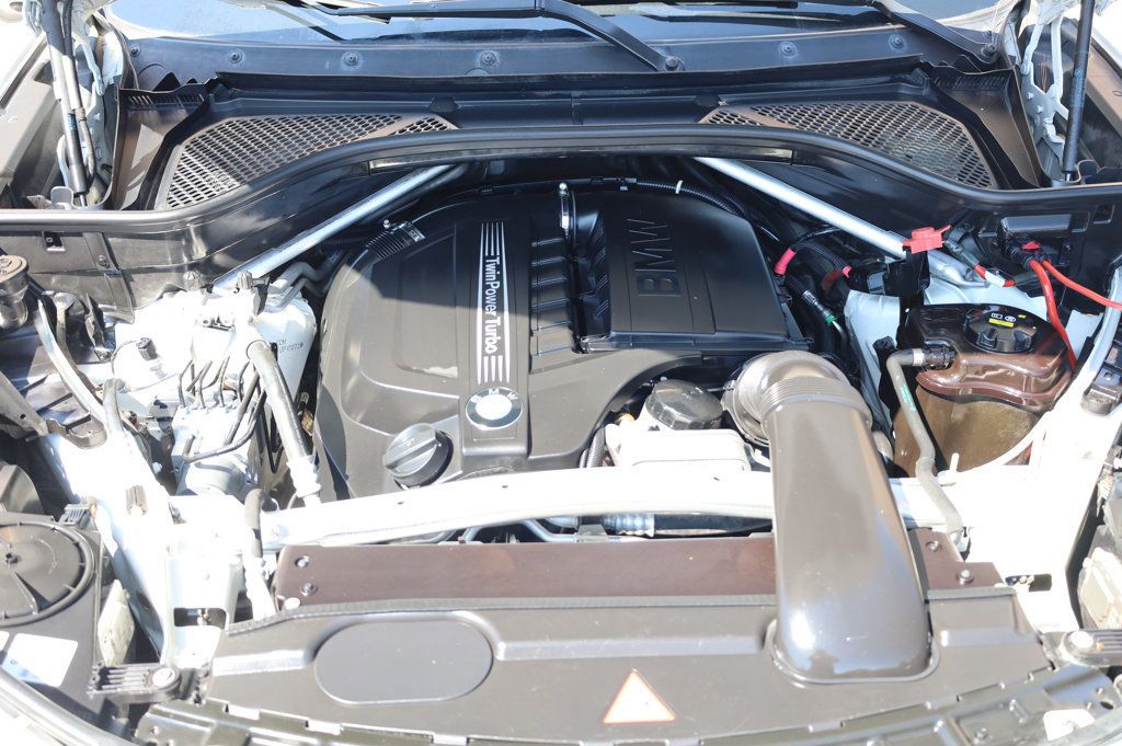 2015 Bmw X5 xDrive35i SAV photo 12