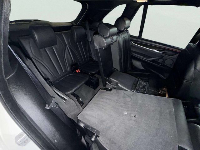2015 BMW X5 xDrive50i - 23006804 - 33