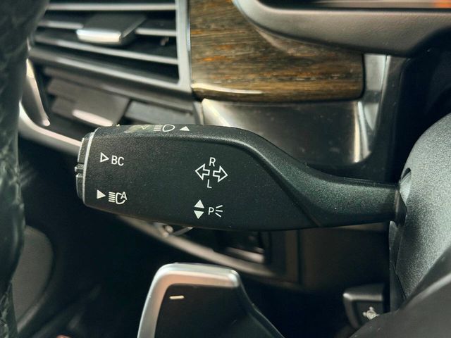 2015 BMW X5 xDrive50i - 23006804 - 39