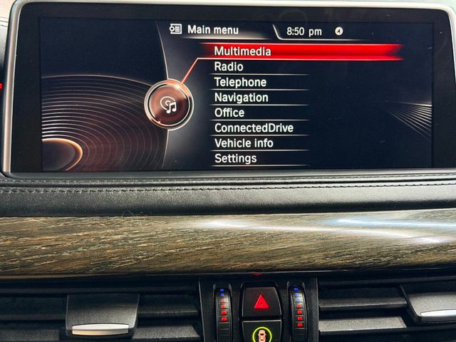 2015 BMW X5 xDrive50i - 23006804 - 42