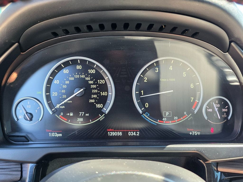 2015 BMW X5 xDrive50i - 22933857 - 28