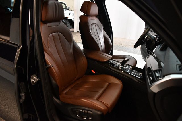 2015 BMW X5 xDrive50i - 23047108 - 30