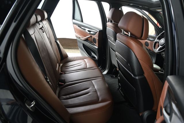 2015 BMW X5 xDrive50i - 23047108 - 36