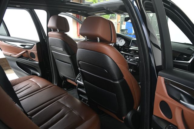 2015 BMW X5 xDrive50i - 23047108 - 37