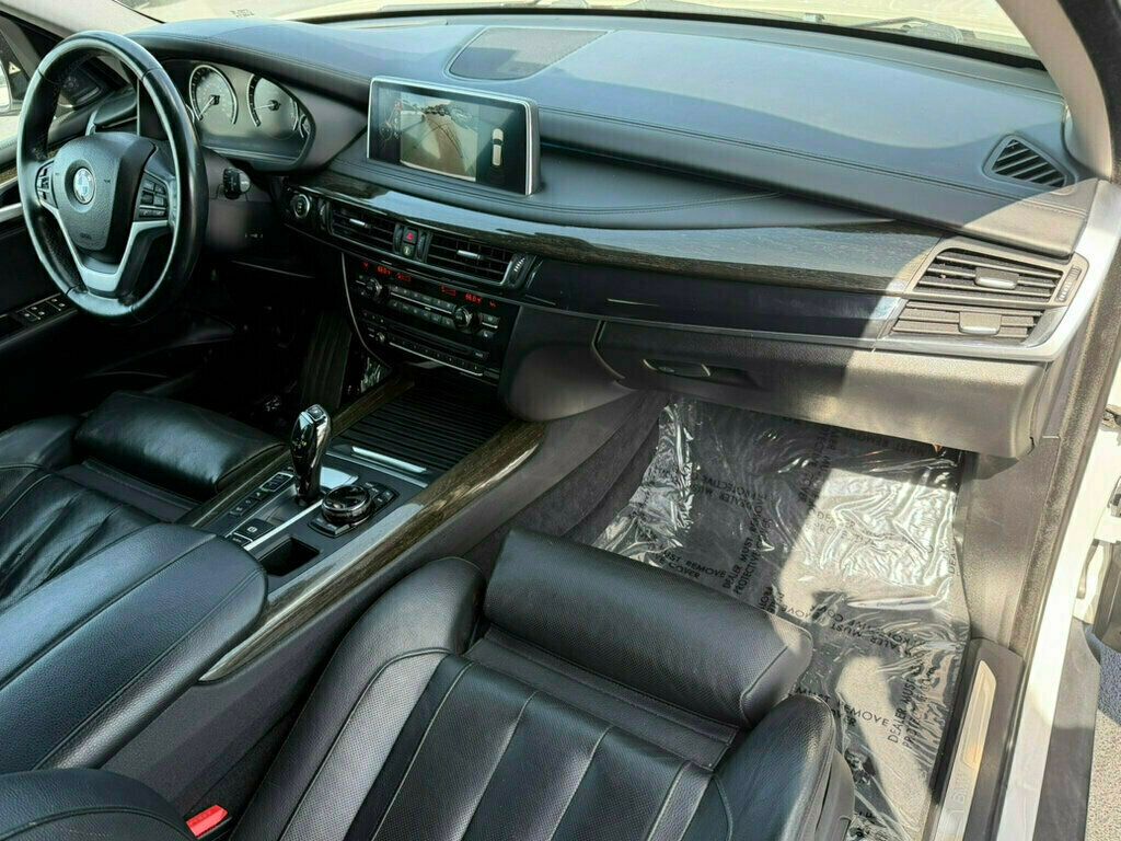 2015 BMW X5 xDrive50i - 23044600 - 10