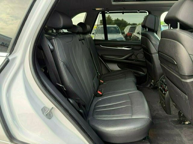 2015 BMW X5 xDrive50i - 23044600 - 18