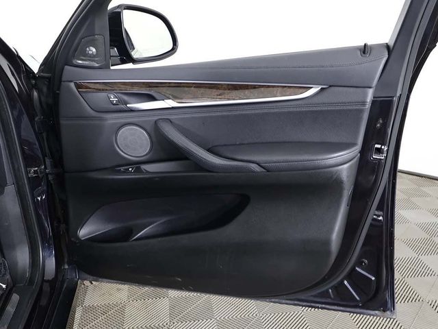 2015 BMW X6 xDrive35i - 23018518 - 26