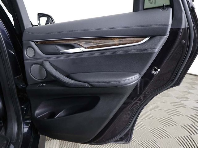 2015 BMW X6 xDrive35i - 23018518 - 28