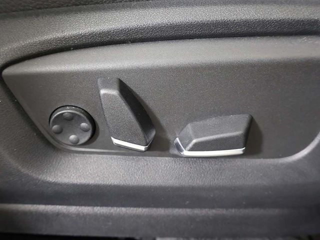 2015 BMW X6 xDrive35i - 23018518 - 36