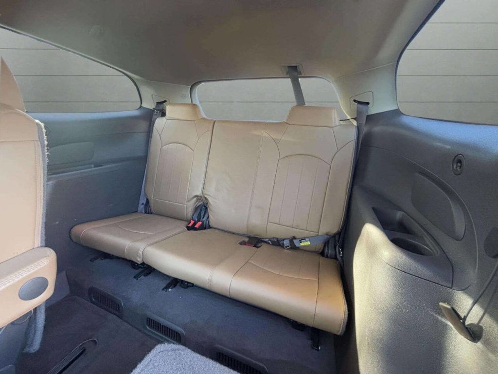 2015 Buick Enclave AWD 4dr Leather - 22947024 - 18