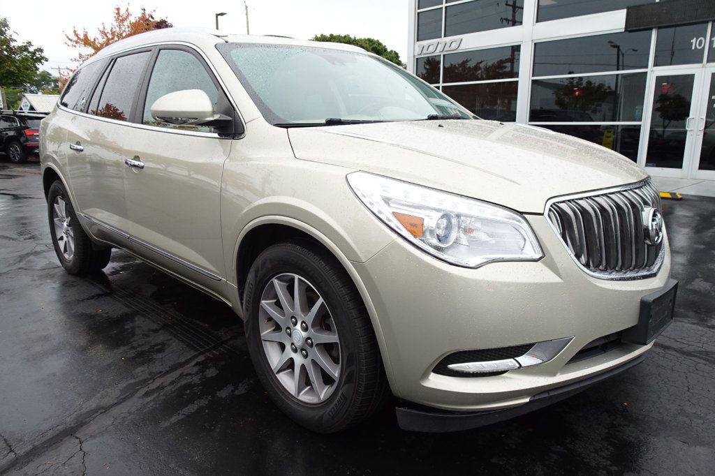 2015 Buick Enclave Leather photo 2