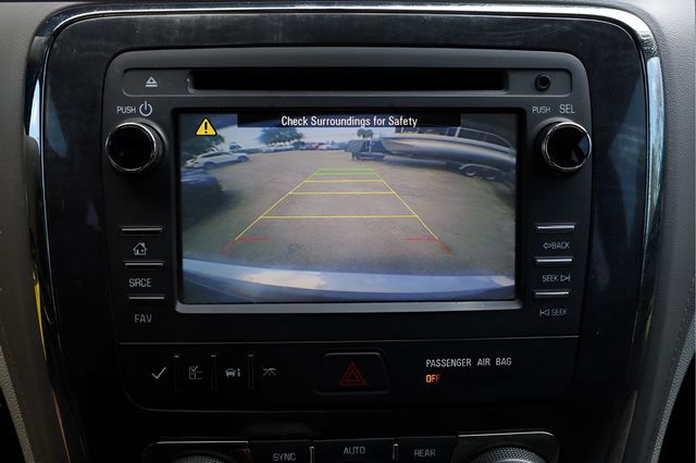2015 BUICK ENCLAVE FWD 4dr Convenience - 23020719 - 26