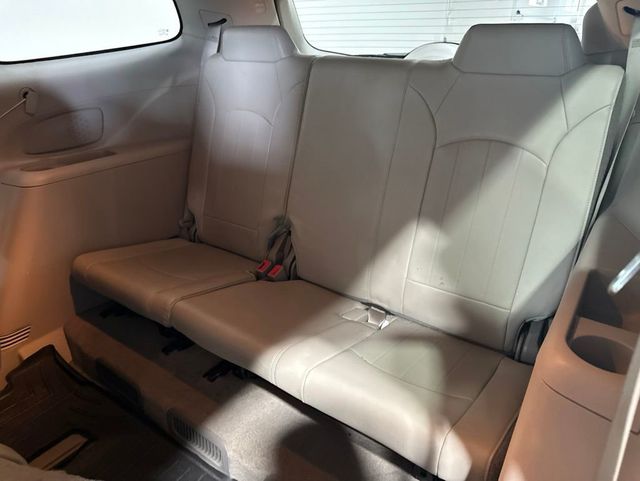 2015 Buick Enclave FWD 4dr Leather - 23022800 - 31