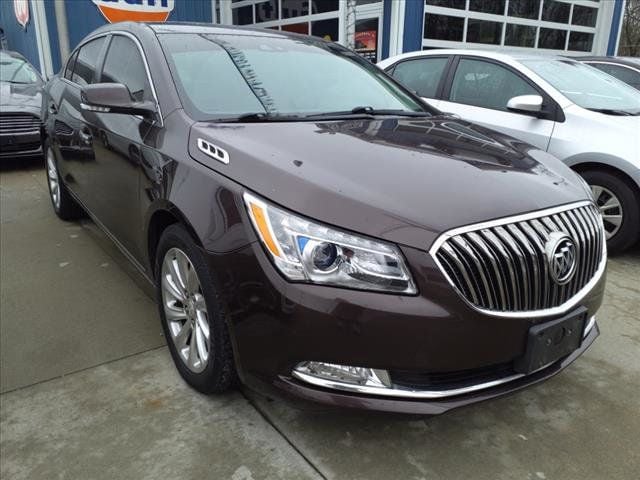 2015 Buick LaCrosse 4dr Sedan Leather FWD - 22726752 - 0