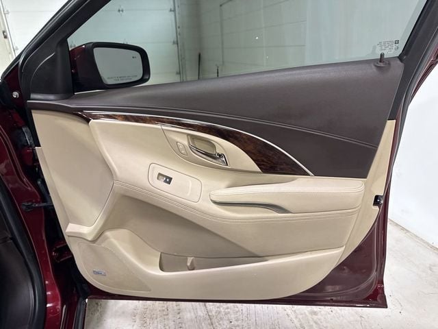 2015 Buick LaCrosse 4dr Sedan Premium I FWD - 22990804 - 44
