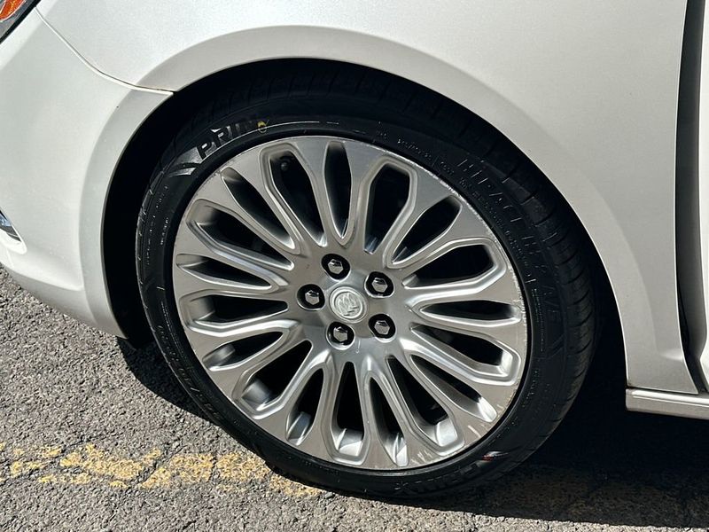 2015 Buick LaCrosse Premium II Group - 22946958 - 11