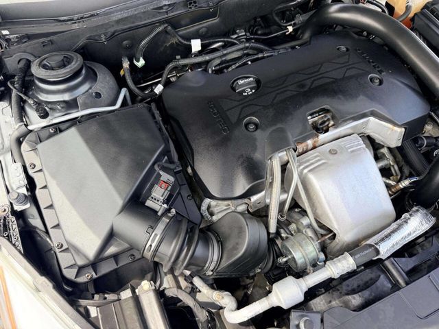 2015 Buick Regal 4dr Sedan Premium I FWD - 23040940 - 10