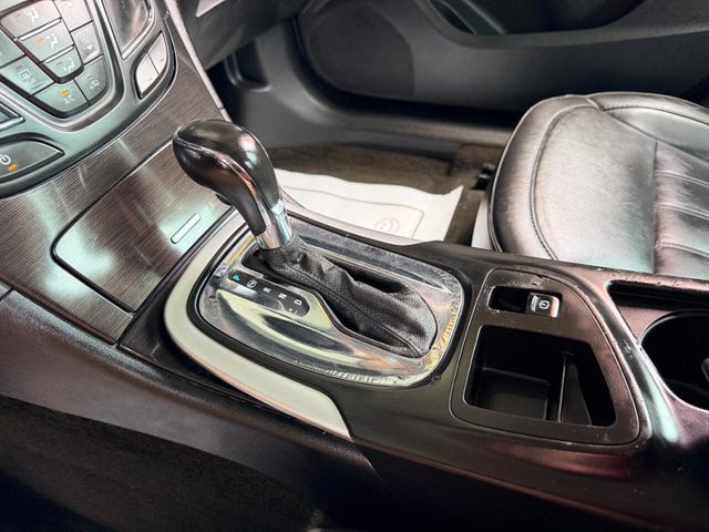 2015 Buick Regal 4dr Sedan Premium I FWD - 23040940 - 40