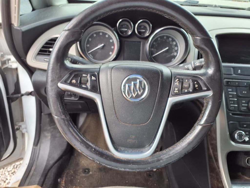 2015 Buick Verano 4dr Sedan - 22880543 - 7