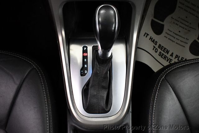 2015 Buick Verano 4dr Sedan Leather Group - 22819995 - 31