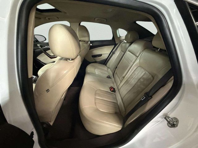 2015 Buick Verano 4dr Sedan Leather Group - 22998519 - 18