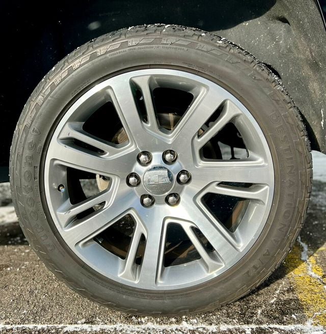 2015 Cadillac Escalade 2WD 4dr Premium - 22959215 - 29