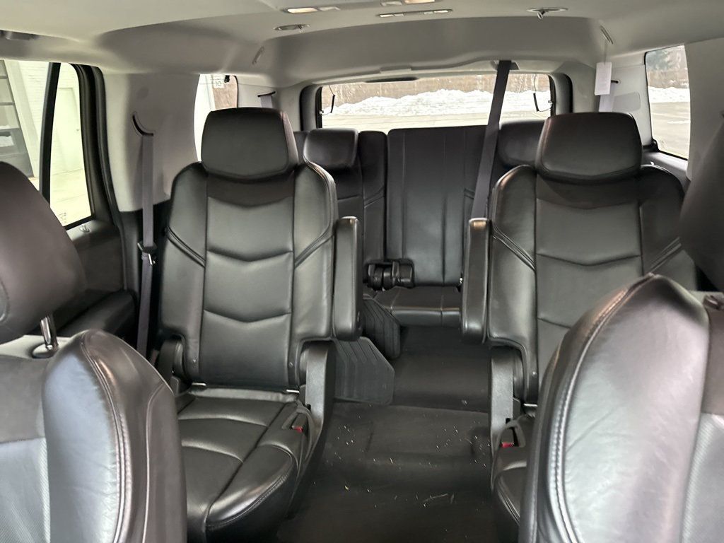 2015 Cadillac Escalade 4WD 4dr Luxury - 22959555 - 14