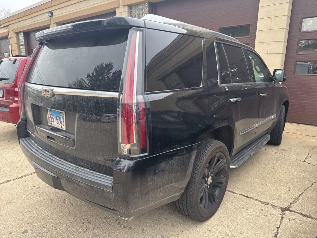 2015 Cadillac Escalade 4WD 4dr Luxury - 22997528 - 4