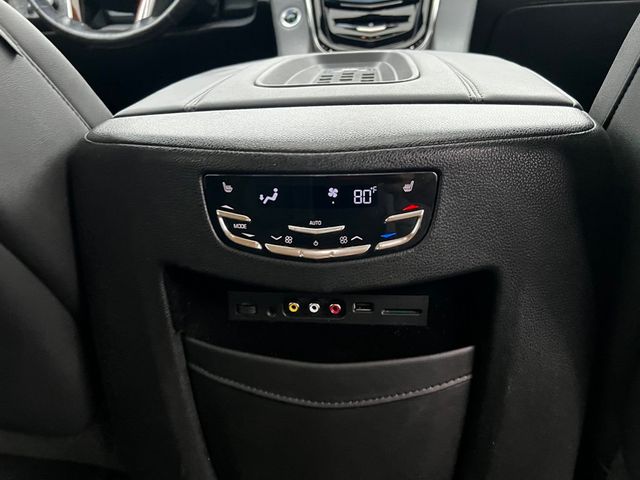 2015 Cadillac Escalade 4WD 4dr Luxury - 22970472 - 13