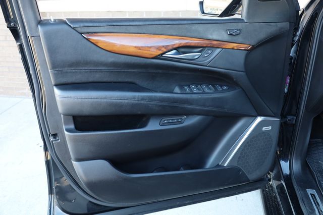 2015 Cadillac Escalade 4WD 4dr Luxury - 22877786 - 12