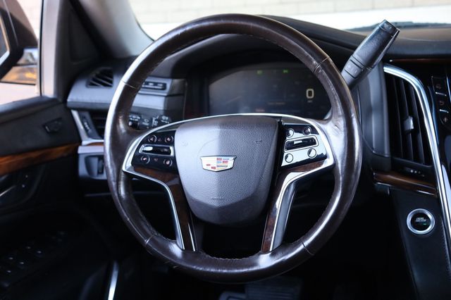 2015 Cadillac Escalade 4WD 4dr Luxury - 22877786 - 25