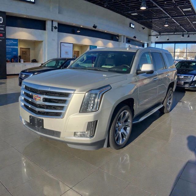 2015 Cadillac Escalade 4WD 4dr Luxury - 22967023 - 0