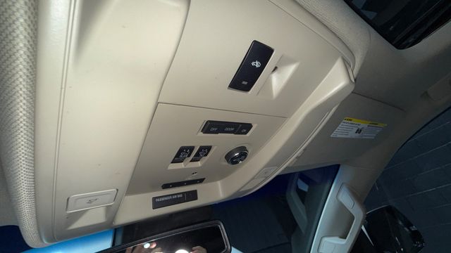 2015 Cadillac Escalade 4WD 4dr Luxury - 22967023 - 99