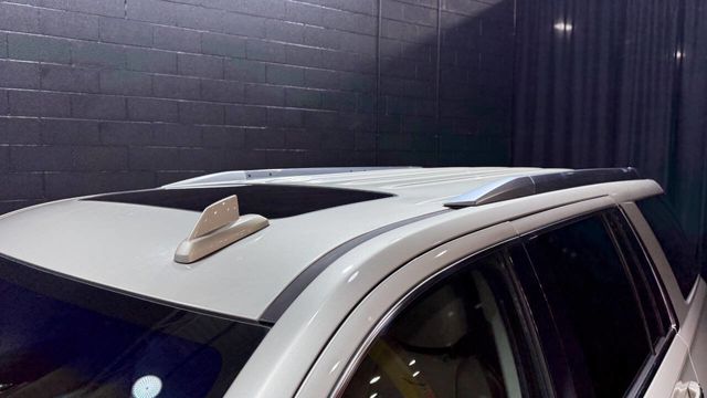 2015 Cadillac Escalade 4WD 4dr Luxury - 22967023 - 26