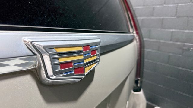 2015 Cadillac Escalade 4WD 4dr Luxury - 22967023 - 34